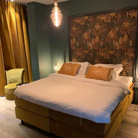 The Rock 赞德沃特